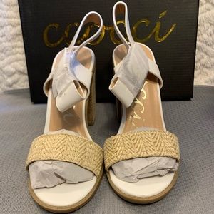 NWB Ccoccí sandals. Natural/leather straps SZ 8